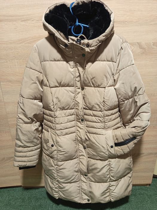 Женское бежевое пальто 50-52 размер