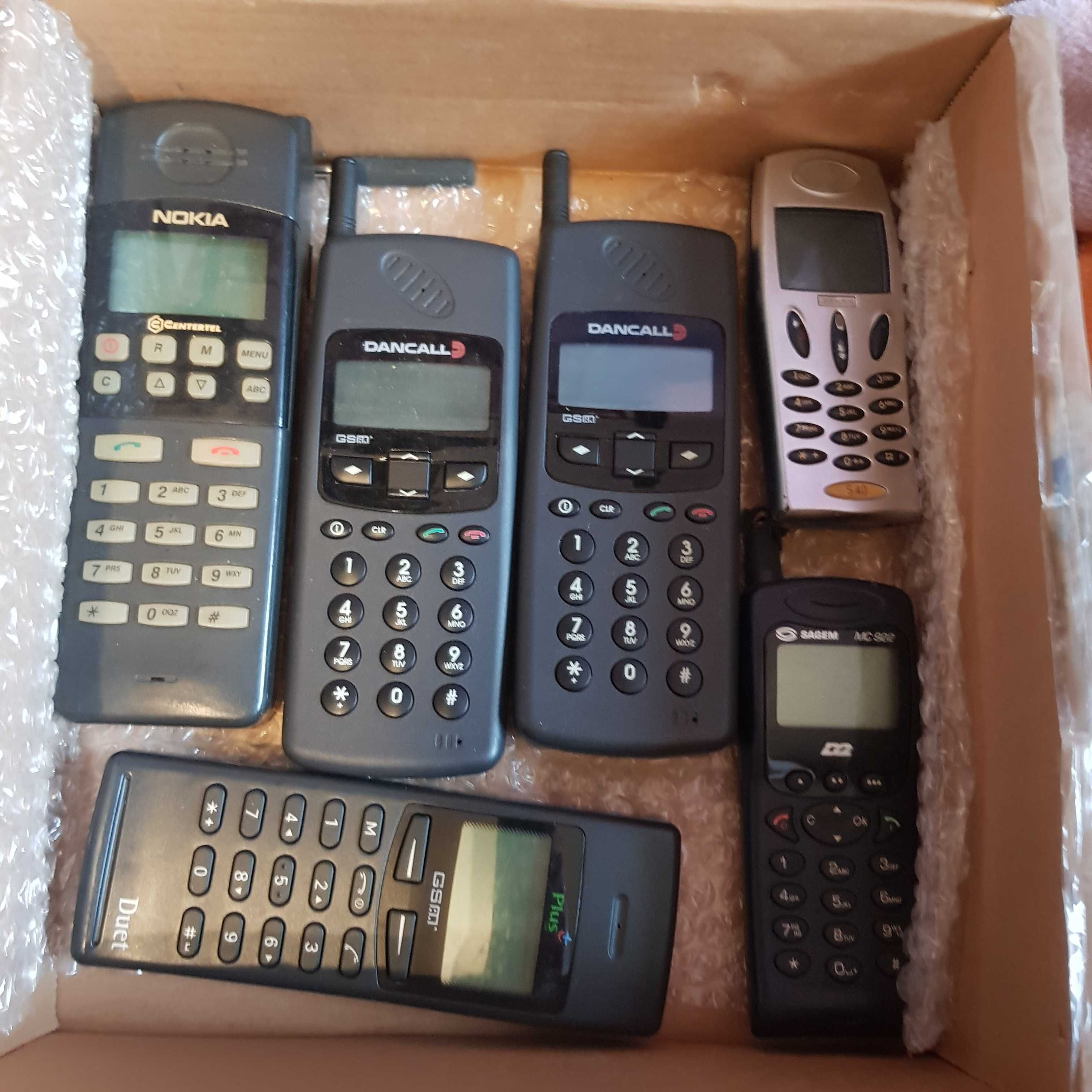 Stare telefony komórkowe GSM, tylko całość