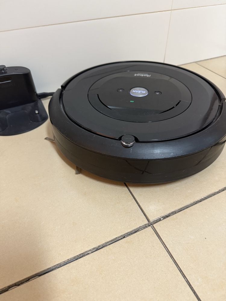 Irobot roomba e5