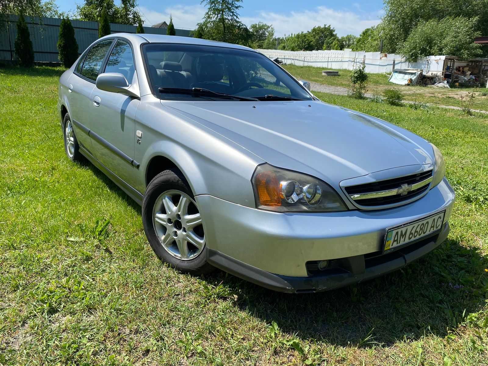 Продам автомобіль шевроле еванда 2005 року