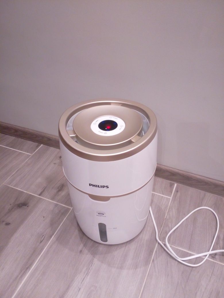 Nawilżacz powietrza Philips HU4816/10  4L zbiornik Biały 19W