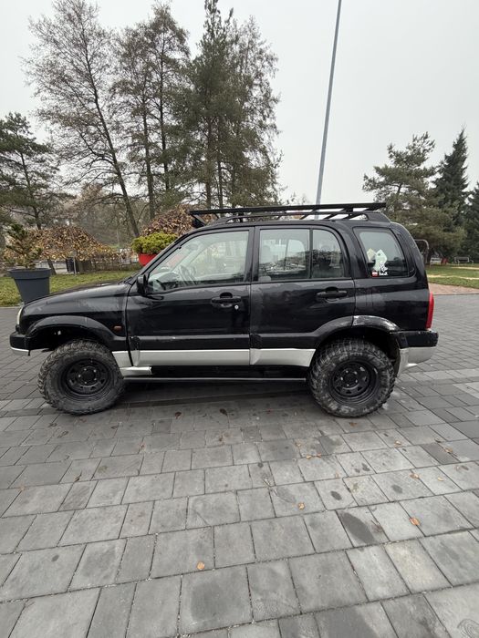 Suzuki grand vitara 2.5 v6, lpg off road, 4x4