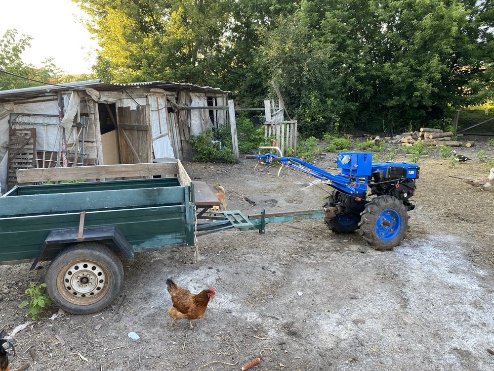 Продам мотоблок zubr