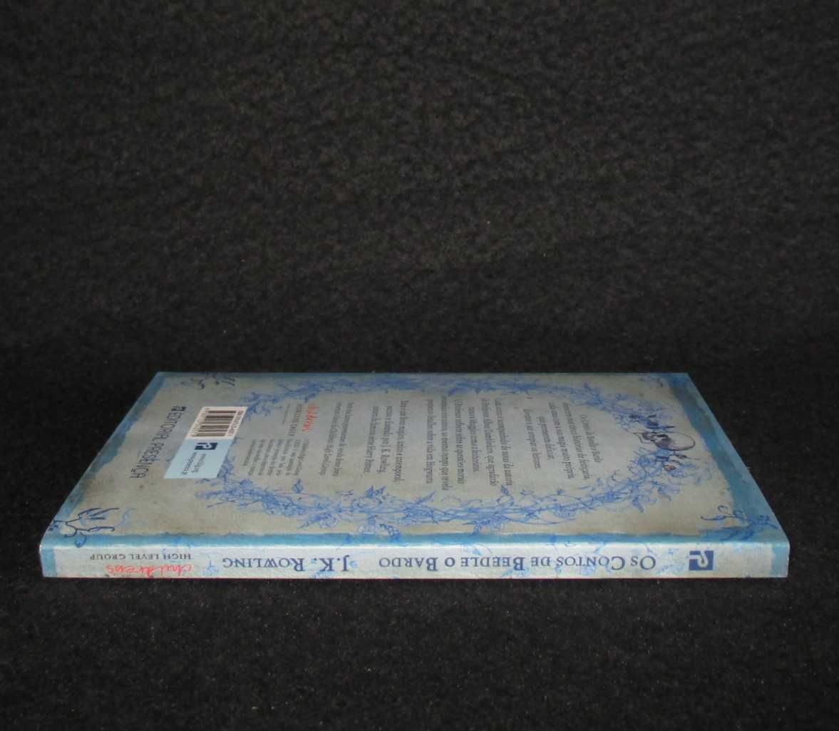 Livro Os Contos de Beedle O Bardo J. K. Rowling 1ª edição
