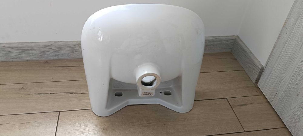 Zlew łazienkowy ceramiczny umywalka