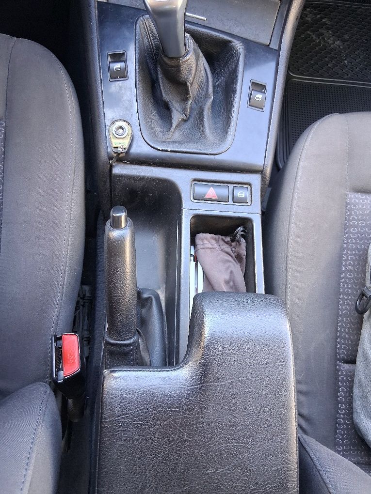 VENDE BMW 320 DIESEL 150 CV  EM BOM ESTADO verde vidros eléctricos