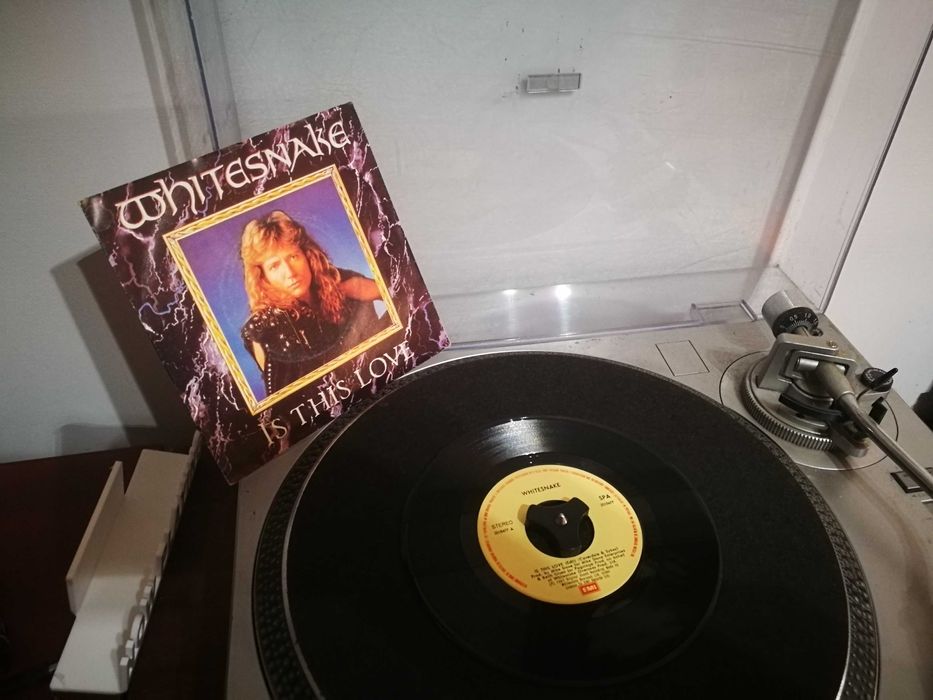 WHITESNAKE (Metal - Hard-Rock) - Is This Love (ED PORT - 1987) SINGLE