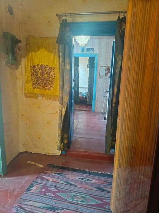 ТЕРМІНОВО недорога частина будинку в центрі