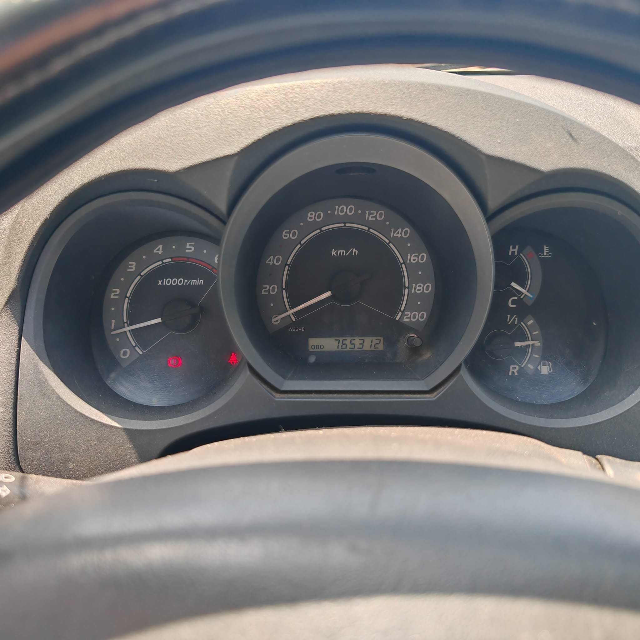 Toyota Hilux 2.4 Diesel