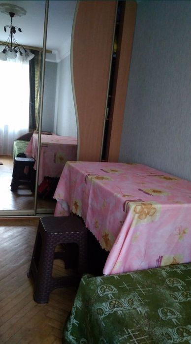 Оренда кімнати підселення ближній центр початок  вул.Липинського