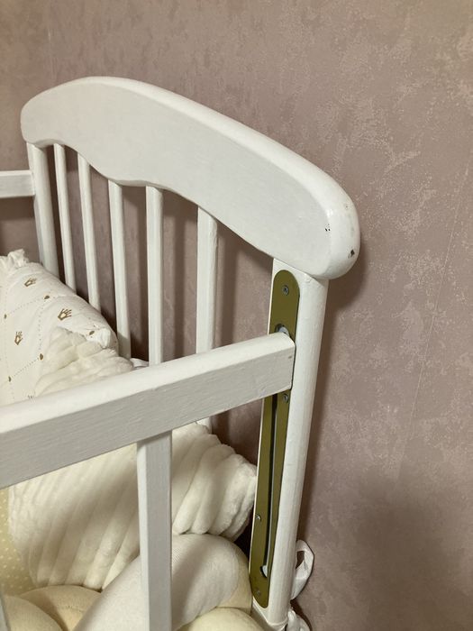 Кроватка детская