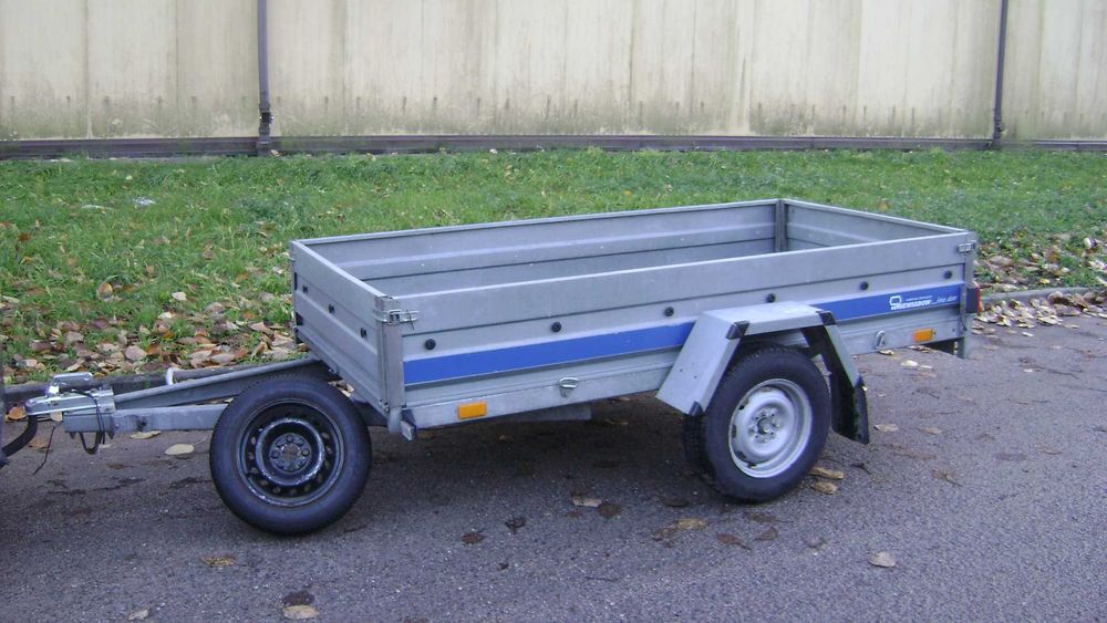 Przyczepka przyczepa NIEWIADÓW zarejestrowana 250x130 mało używana