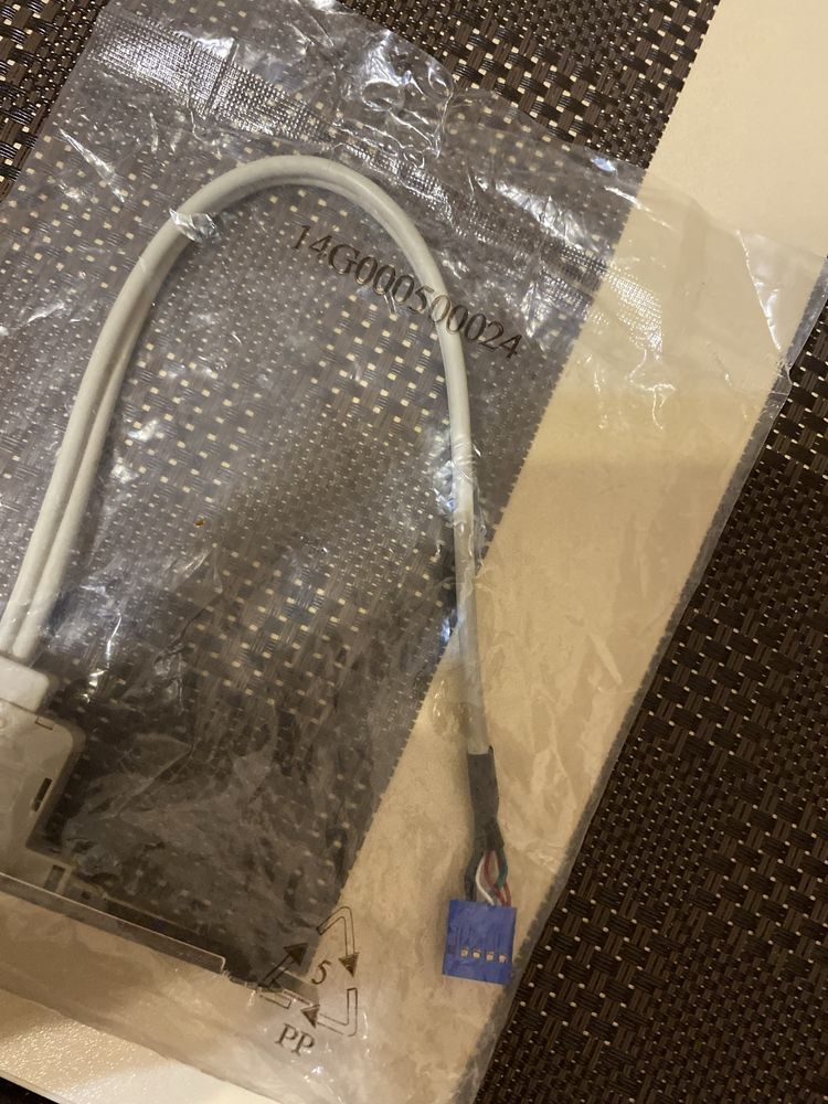 Планка розширення USB на задню панель комп'ютера, 2 порти