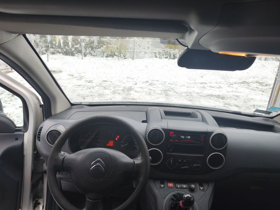 Sprzedam Citroen Berlingo 1,6