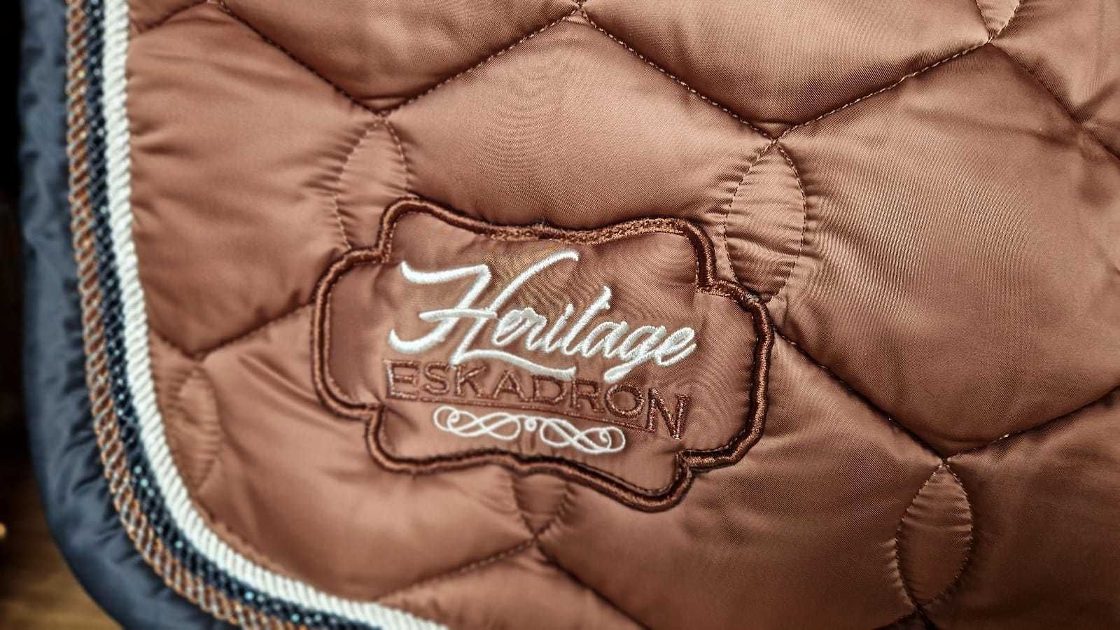 Czaprak Eskadron Heritage glossy emblem copper ujeżdżeniowy full