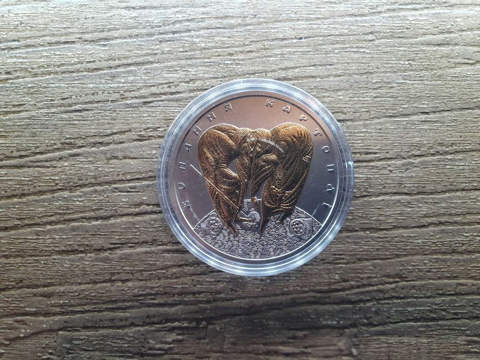 Копання картоплі срібло.