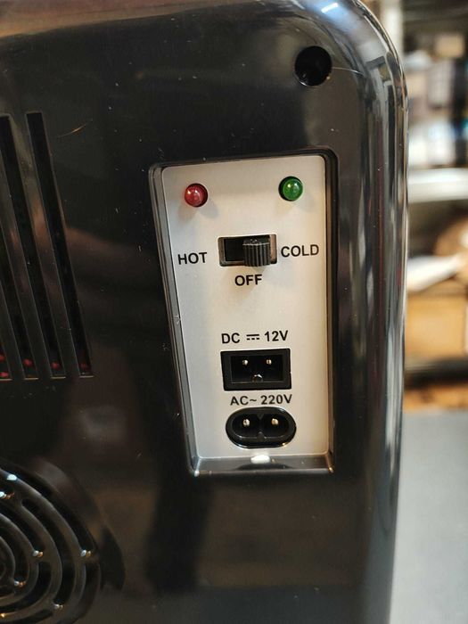 Mini lodówka, 22 litry Mała lodówka z funkcją chłodzenia i ogrzewania