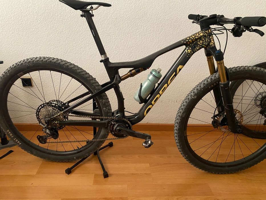 2499€
Orbea Oiz M-LTD 2022  
Potenciomentro 
Pedaleira carbono 
Rodas
