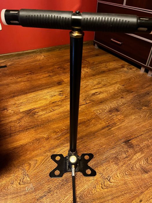 Pompka do wiatrówki PCP oraz butla i reduktor