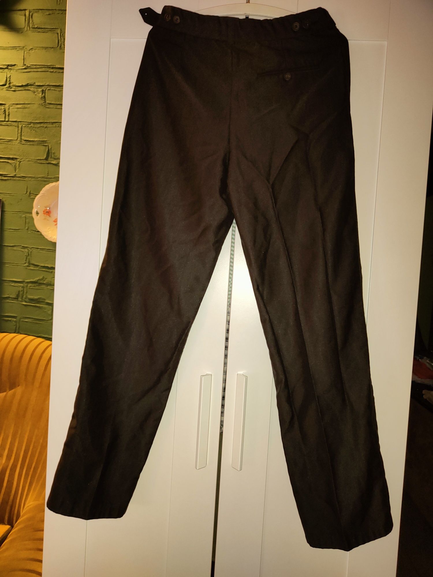 Spodnie garniturowe rozmiar 176 czarne