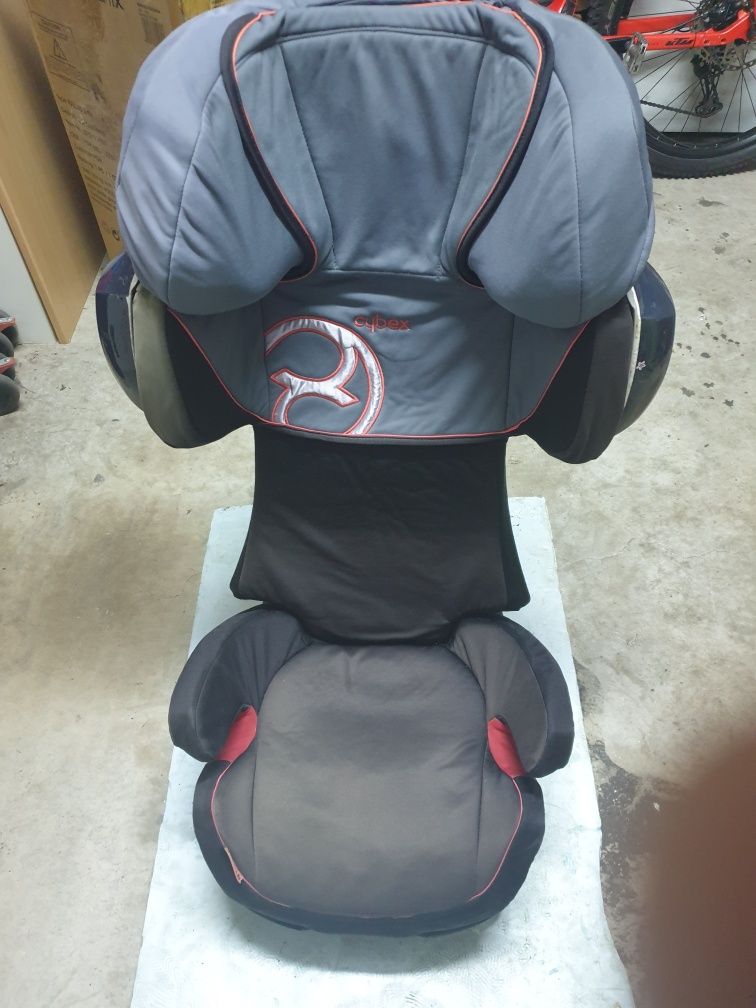 Cadeira Cybex funcional