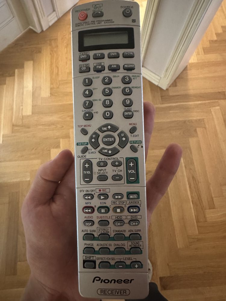 Amplituner Pioneer VSX-917V