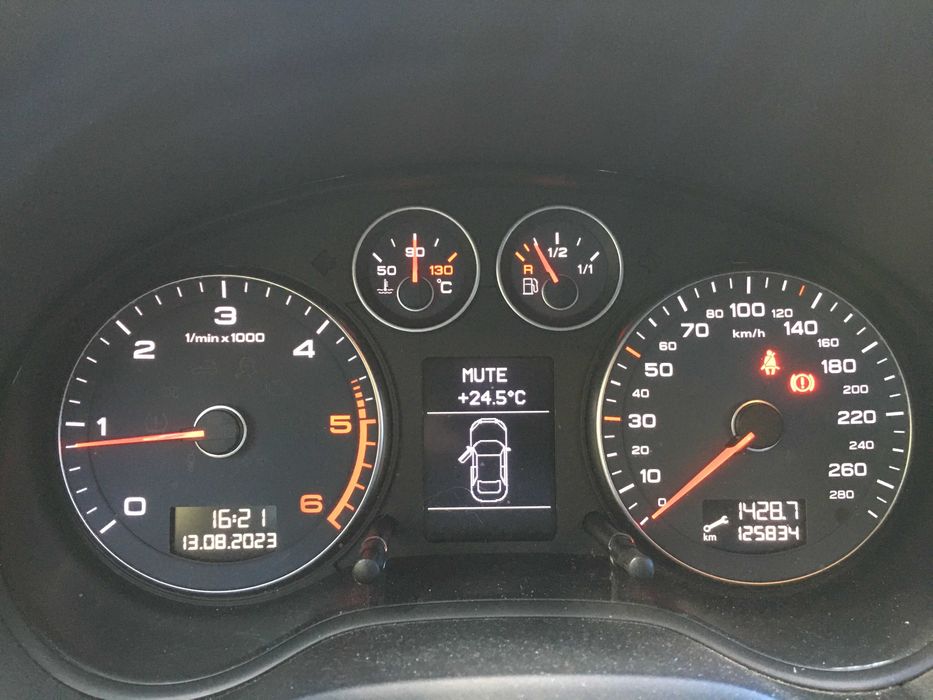 Audi A3 Sportback 1.6 TDI Attraction Special Edition