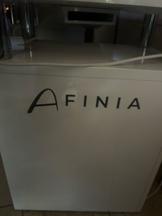 Biurko kosmetyczne AFINIA