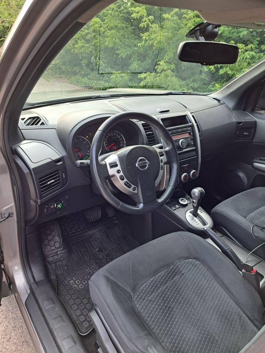 Nissan x-treil T31