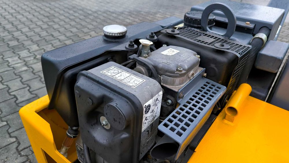 Walec wibracyjny BOMAG BW 65 H rok 2016