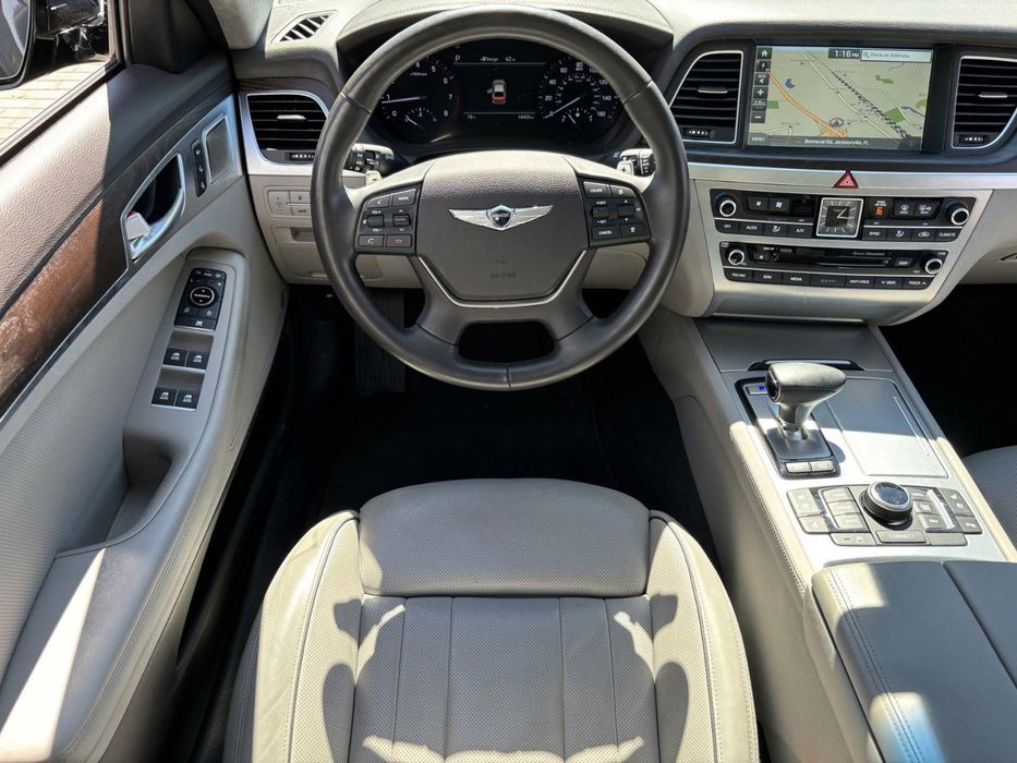 Wynajem Genesis G80 3.8 v6 limuzyna klasy premium