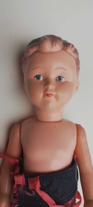 Продам Куклу (размер 32см)