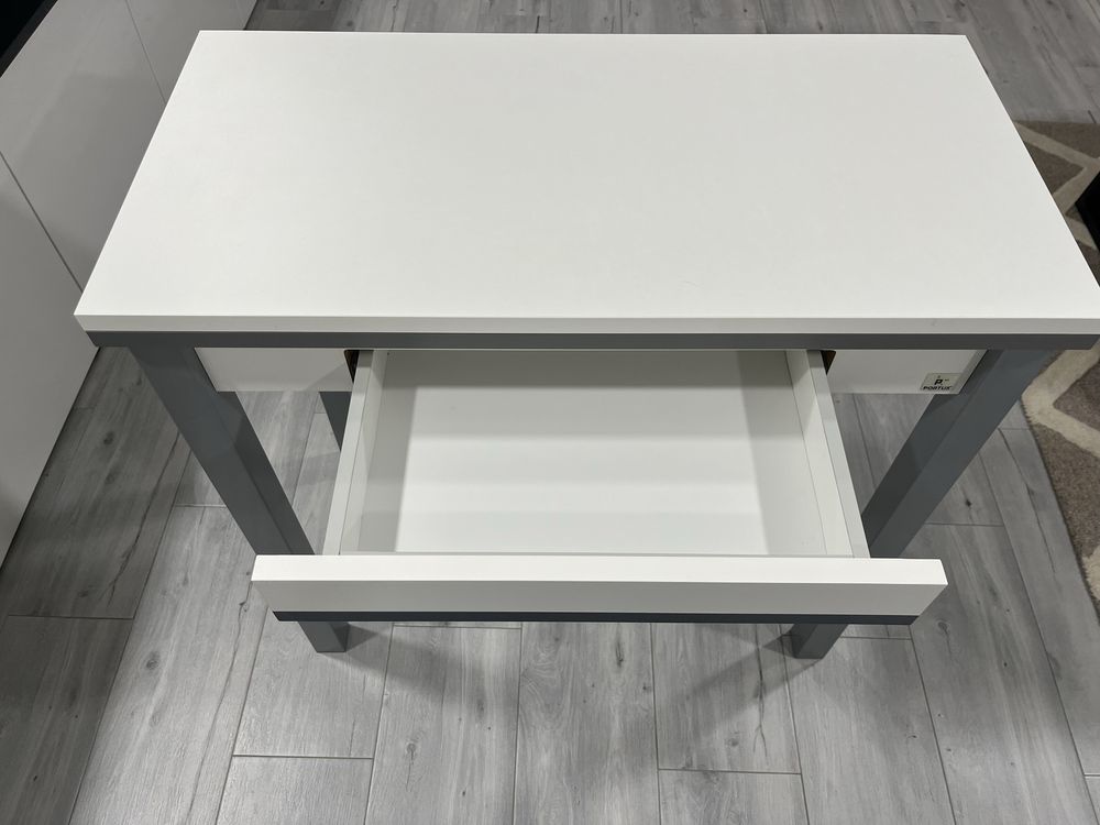Mesa leroy portus
