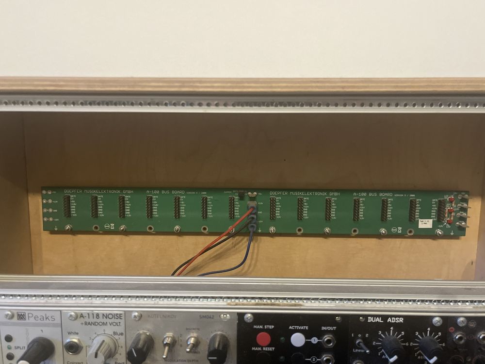 Sintetizador Modular Doepfer A-100 Eurorack Analógico e Digital
