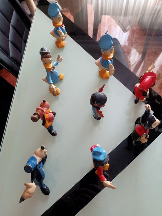 Bonecos da Disney muito antigos figuras personagens coleção bonecas