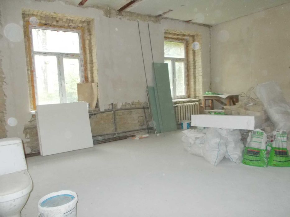 Продам 1-но кімн кв-ру 44\25\9 м2 пр-т Миру 157  м Чернігів