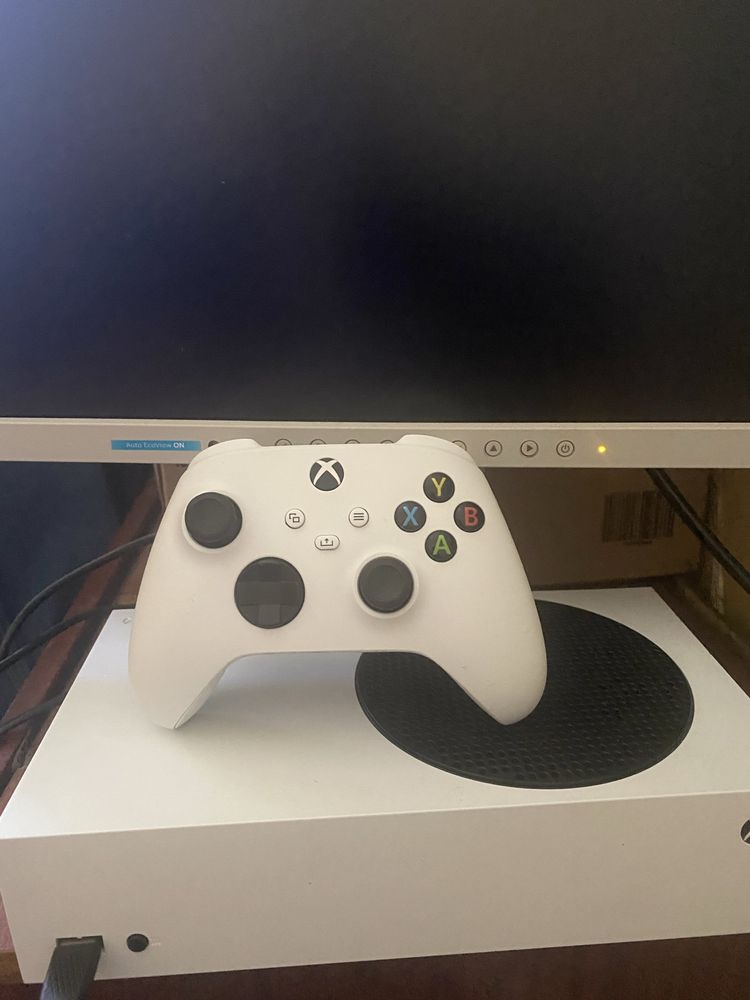 Xbox Series S или обмен на компьютер или ноут