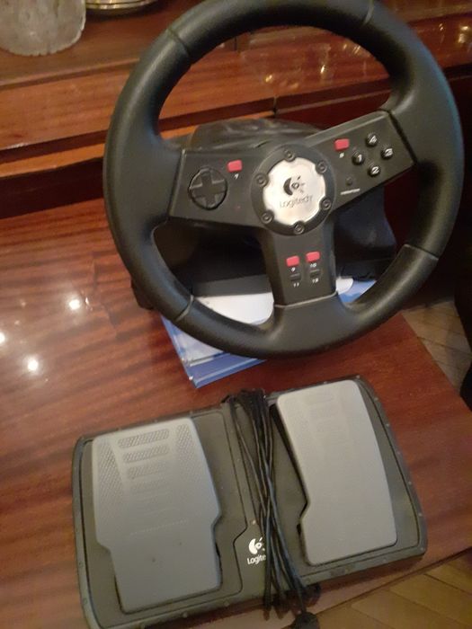 Руль и педали игровые