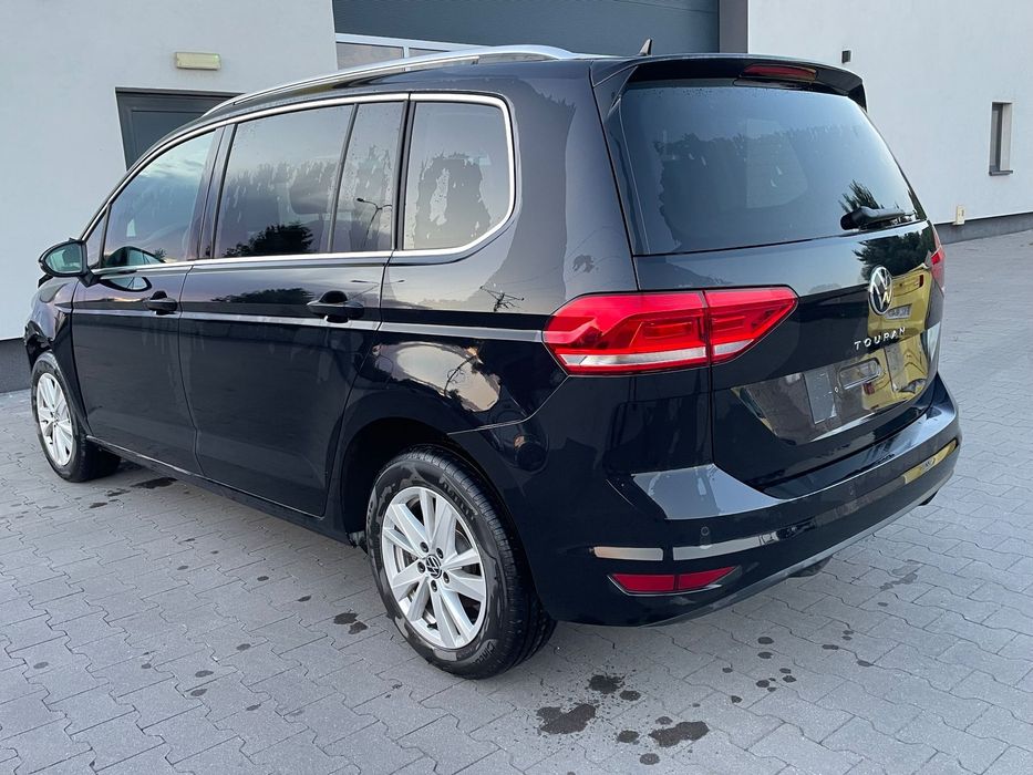 Volkswagen Touran Touran 1.5 TSI 150ps Highline 2024rok