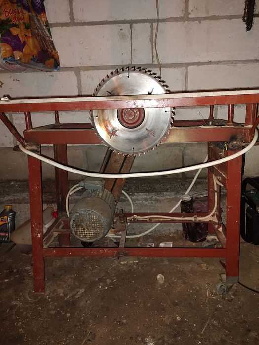 Обміняю. деревообробний станок...В гарному стані ...Обмін на скутер мо