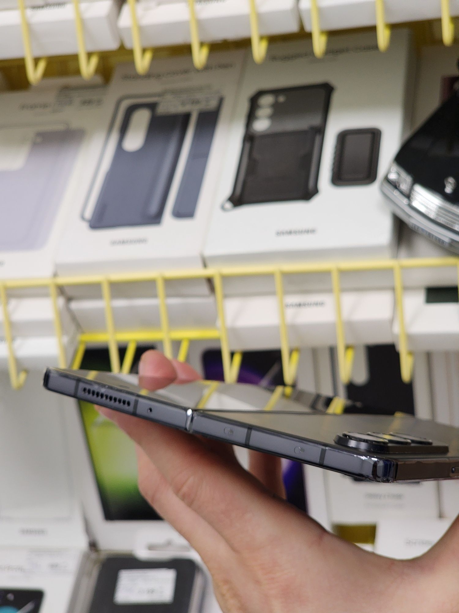 Samsung Galaxy Fold 4 12/256gb dual sim на подарунок