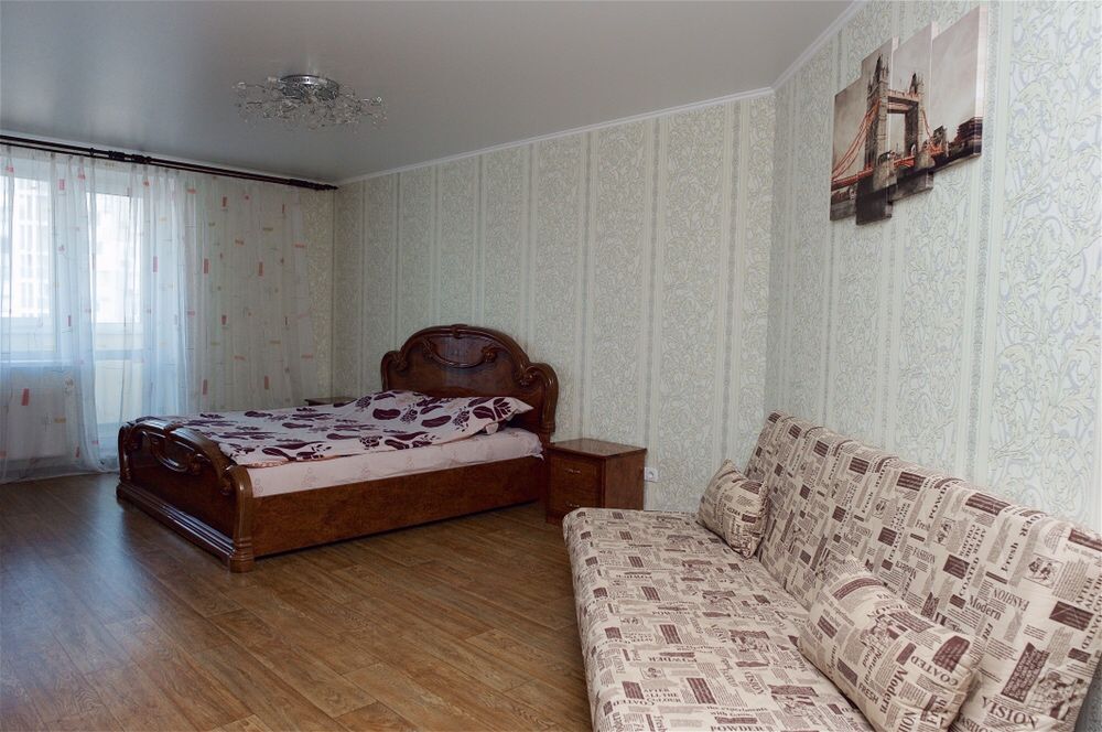 Видова 2-кімн квартира з видом на Дніпро!