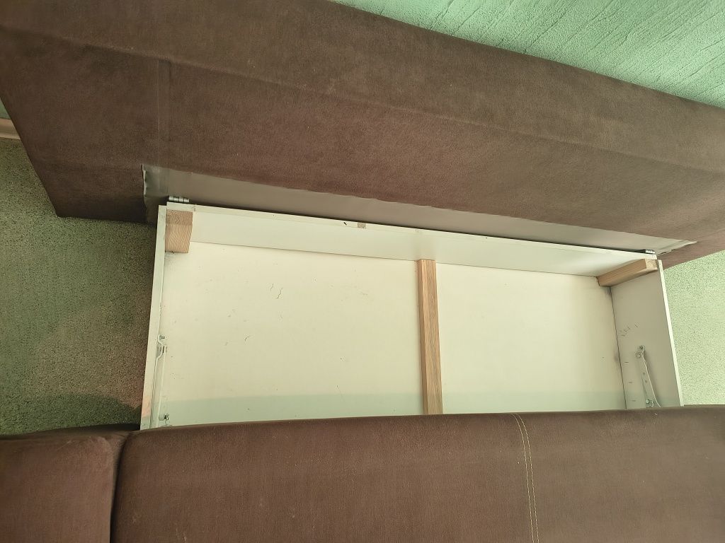 Sofa rozkładana.