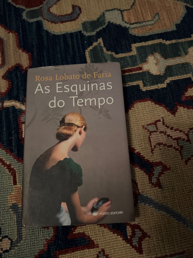 Livro “As esquinas do tempo”