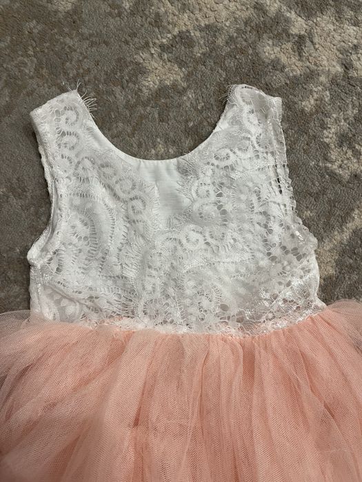 Святкова сукня для дівчинки 1-2 роки