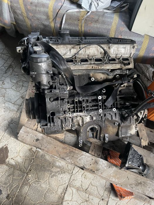 Двигун БМВ е53 b30 3.0 бензин