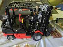 Mould King Technic wózek widłowy widlak jak Lego 13106 Forklift