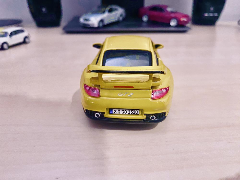 Porsche 911 GT3 | Burago 1/32
