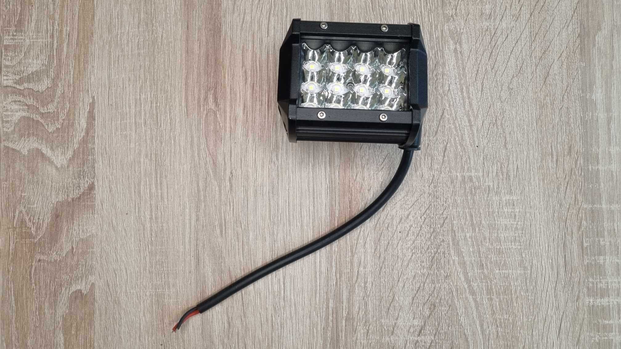 Lampa robocza prostokątna 12 LED