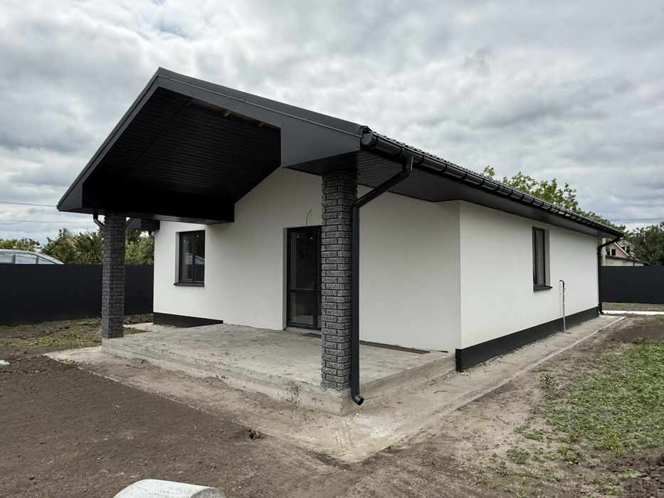 Продаж будинку з газовим опаленням ( 7,5 соток землі)